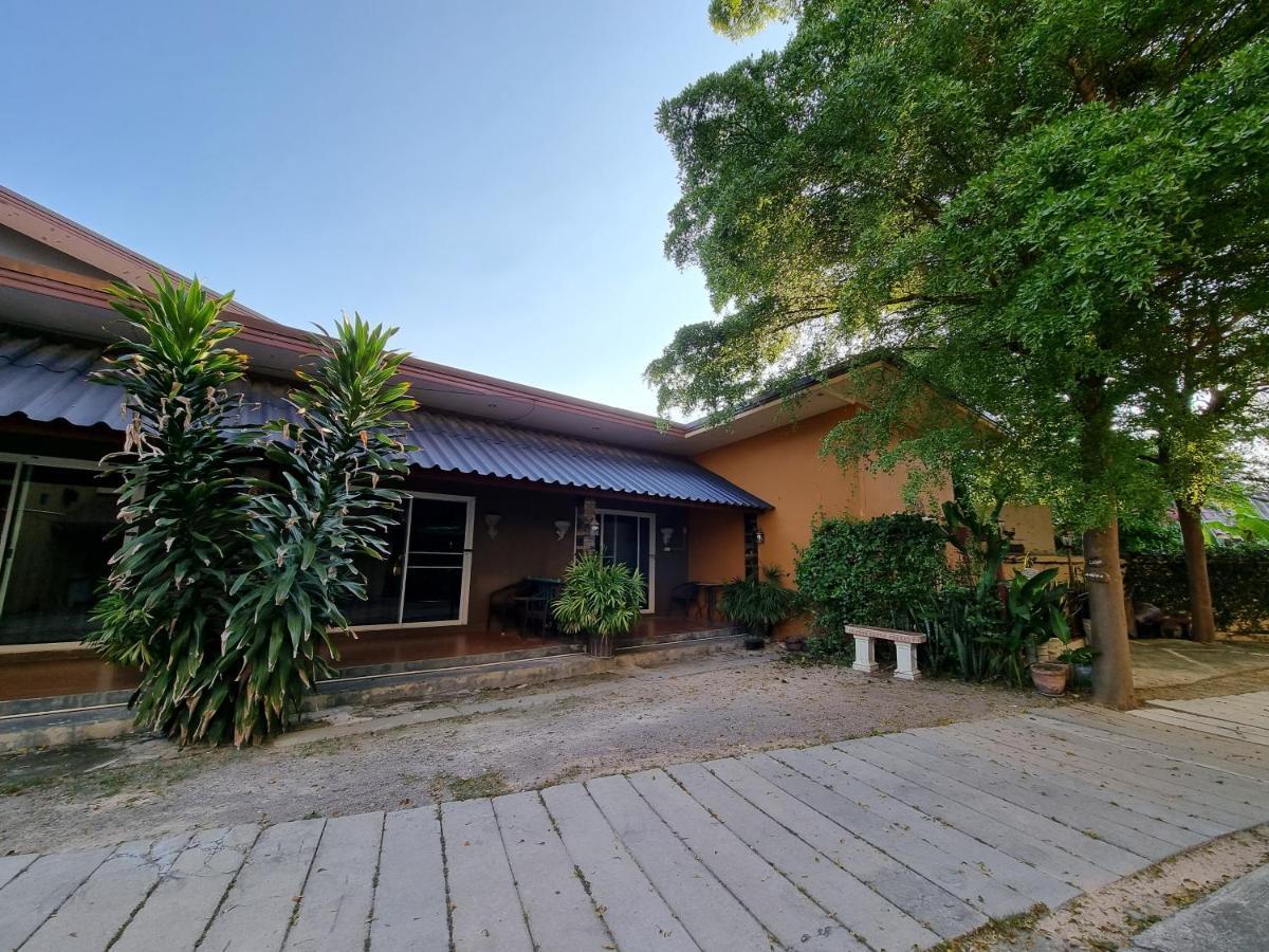 Kireeya Villa Phetchaburi Luaran gambar